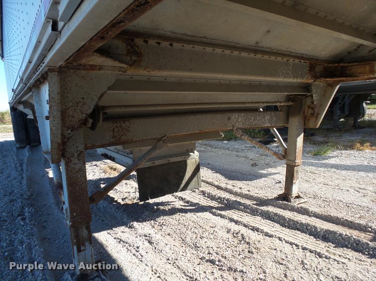 image for item K1107 1990 Chamberlin JDWH-100 double hopper grain trailer