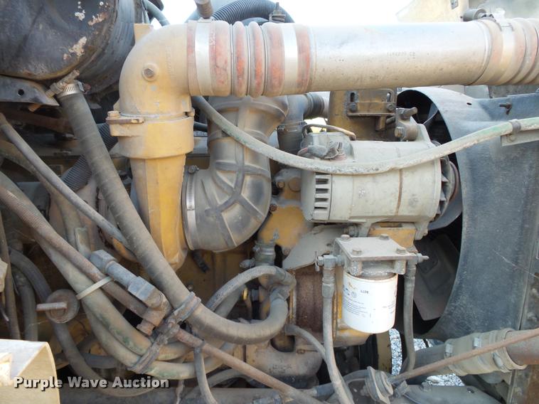 image for item K1109 1994 International 8200 tender truck