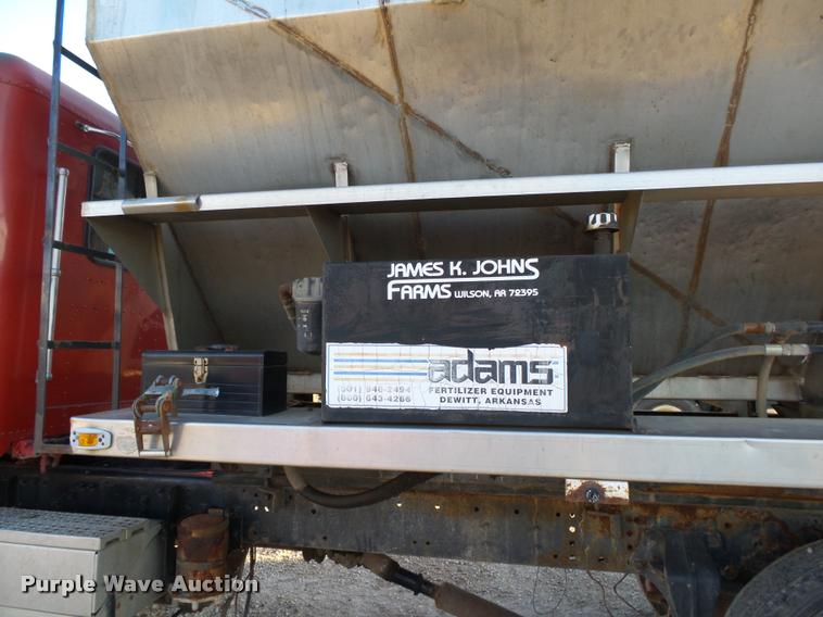 image for item K1110 1991 Freightliner FLD12064T tender truck