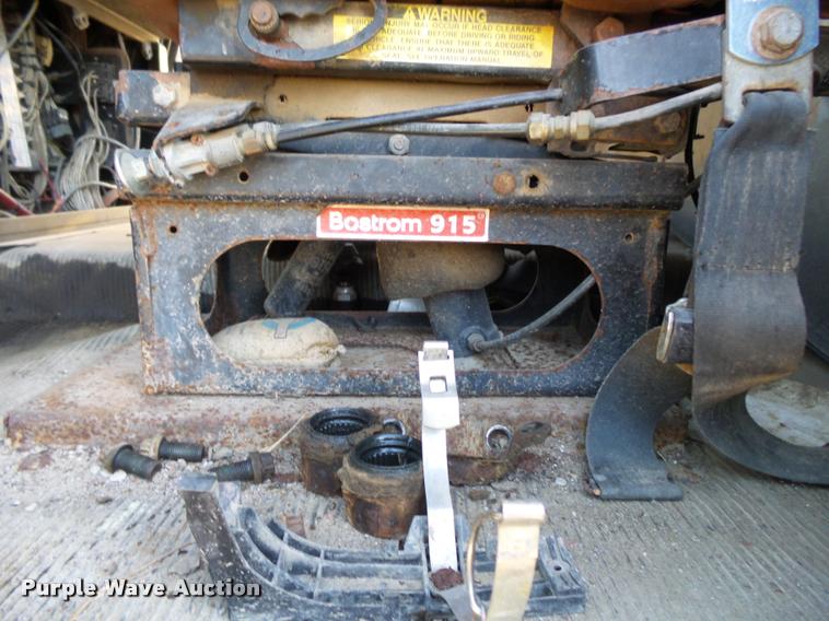 image for item K1110 1991 Freightliner FLD12064T tender truck