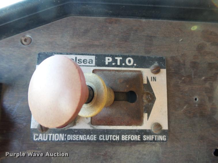 image for item K1110 1991 Freightliner FLD12064T tender truck