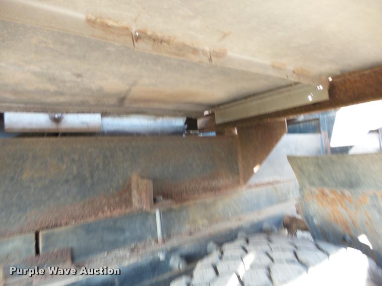 image for item K1111 1993 Mack CH613 tender truck