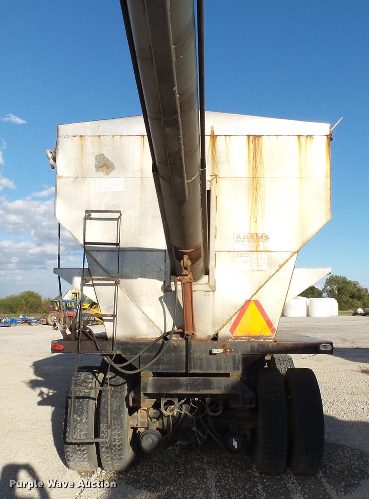 image for item K1112 1994 Freightliner FLD11264ST tender truck