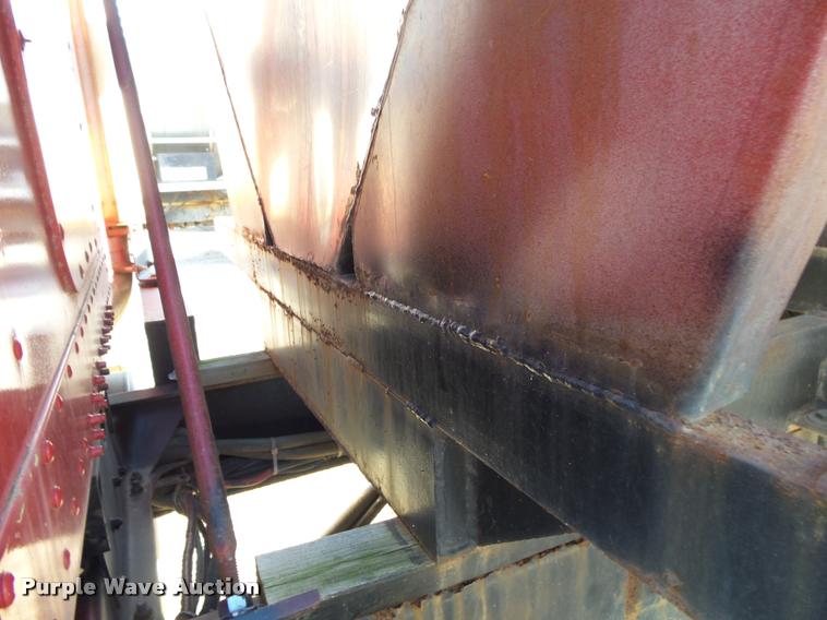 image for item K1112 1994 Freightliner FLD11264ST tender truck