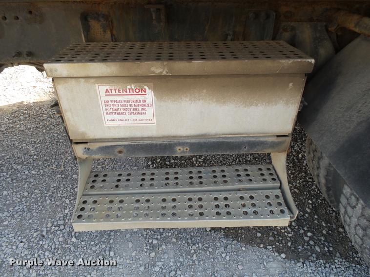 image for item K1112 1994 Freightliner FLD11264ST tender truck