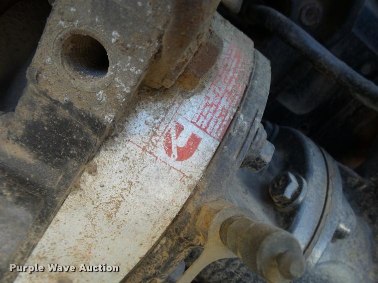 image for item K1113 2000 Freightliner FLD11264ST tender truck