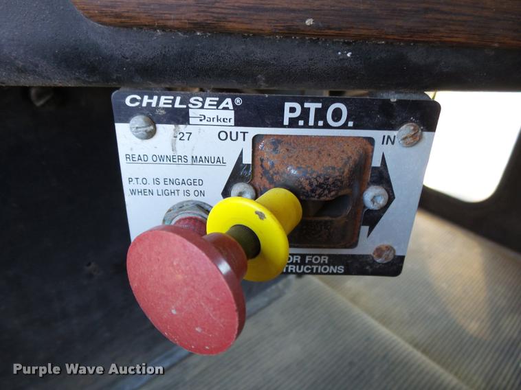 image for item K1115 1999 Freightliner FLD12064T tender truck