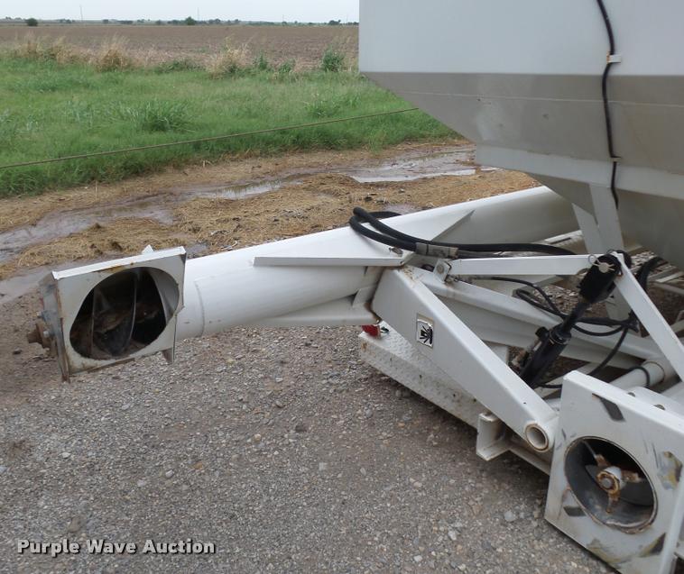 image for item K3008 Willmar Side Shooter 16 double hopper bed