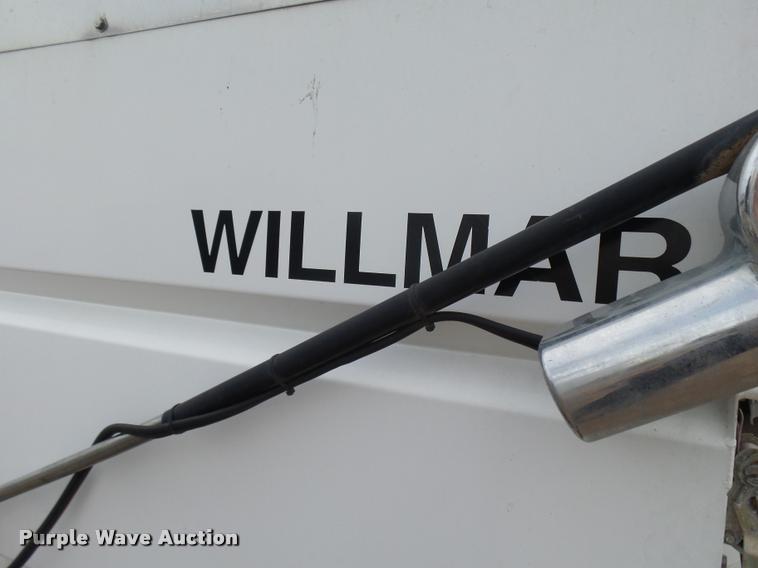 image for item K3008 Willmar Side Shooter 16 double hopper bed