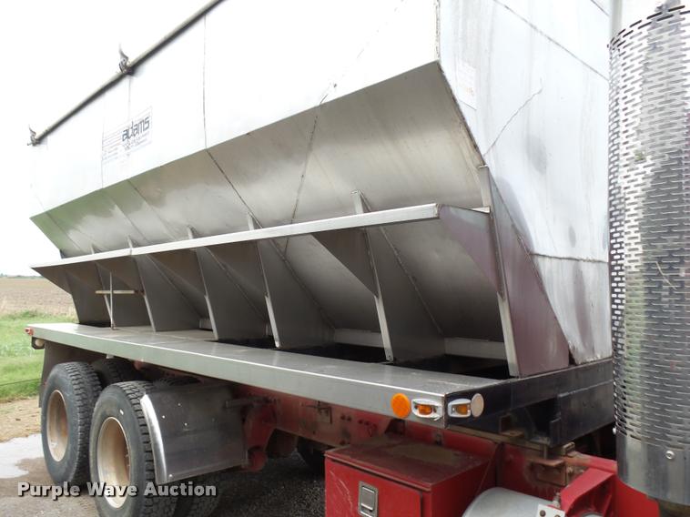 image for item K3009 1994 Freightliner FLD112SD fertilizer delivery truck