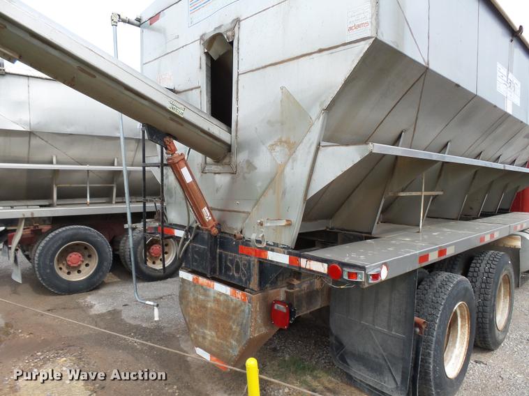 image for item K3010 1990 International 9300 fertilizer delivery truck