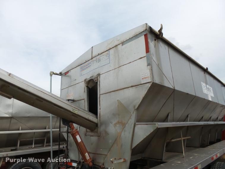 image for item K3010 1990 International 9300 fertilizer delivery truck