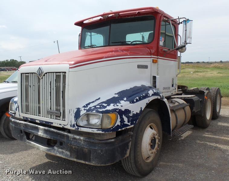 image for item K3011 1999 International 9100 semi truck