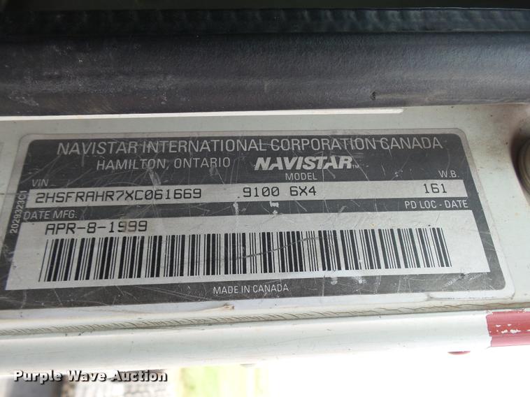 image for item K3011 1999 International 9100 semi truck