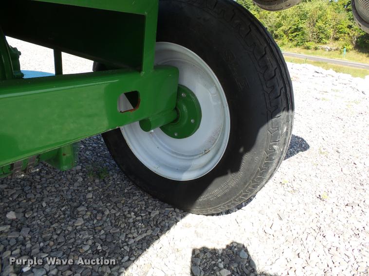 image for item K3468 2014 Walinga 7614 Grain-Vac vacuum