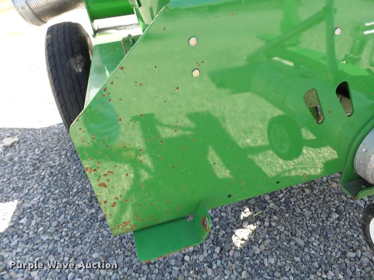 image for item K3468 2014 Walinga 7614 Grain-Vac vacuum