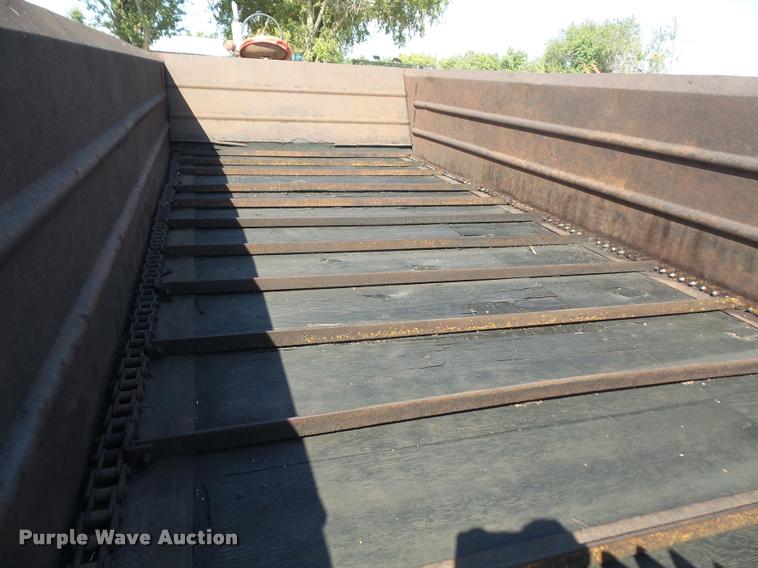 image for item K3704 Farm Hand F45A manure spreader