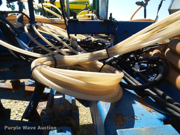 image for item K8201 Progressive 6200 12 row strip till