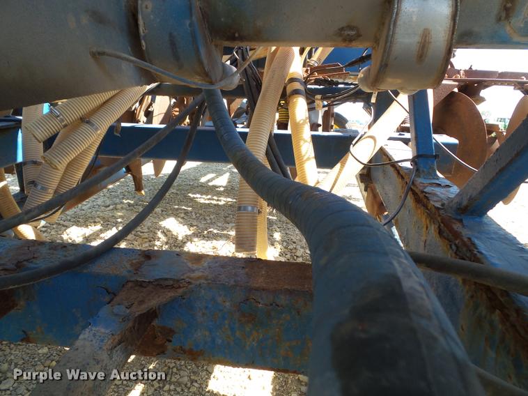 image for item K8201 Progressive 6200 12 row strip till