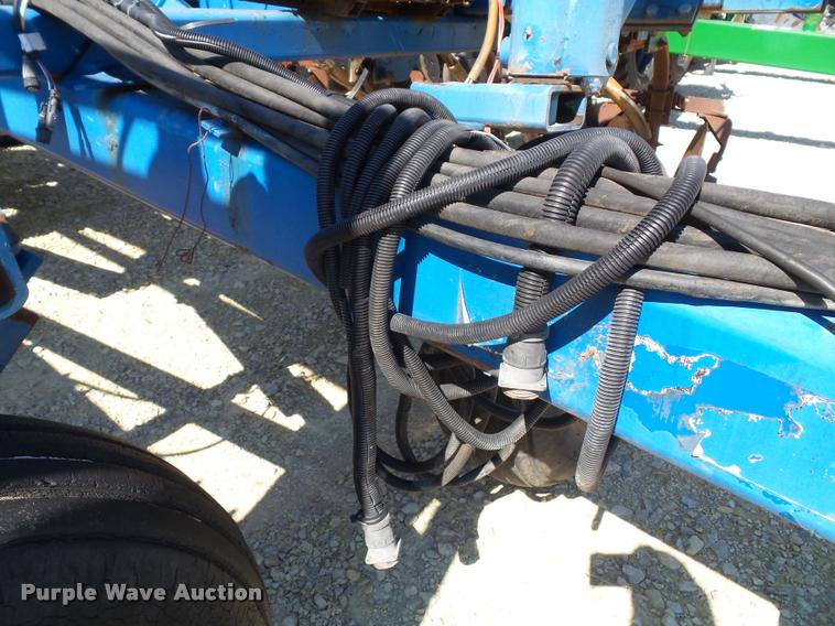 image for item K8201 Progressive 6200 12 row strip till