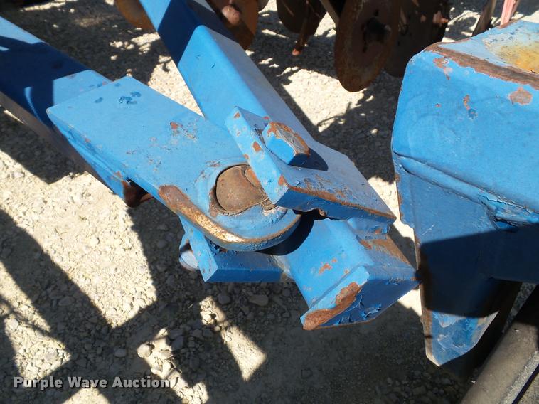 image for item K8201 Progressive 6200 12 row strip till