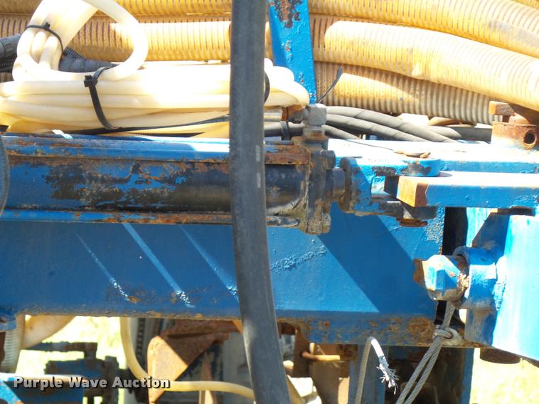 image for item K8201 Progressive 6200 12 row strip till