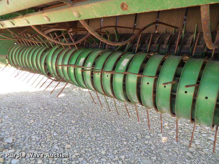 image for item K8202 2003 John Deere 567 Mega Wide round baler