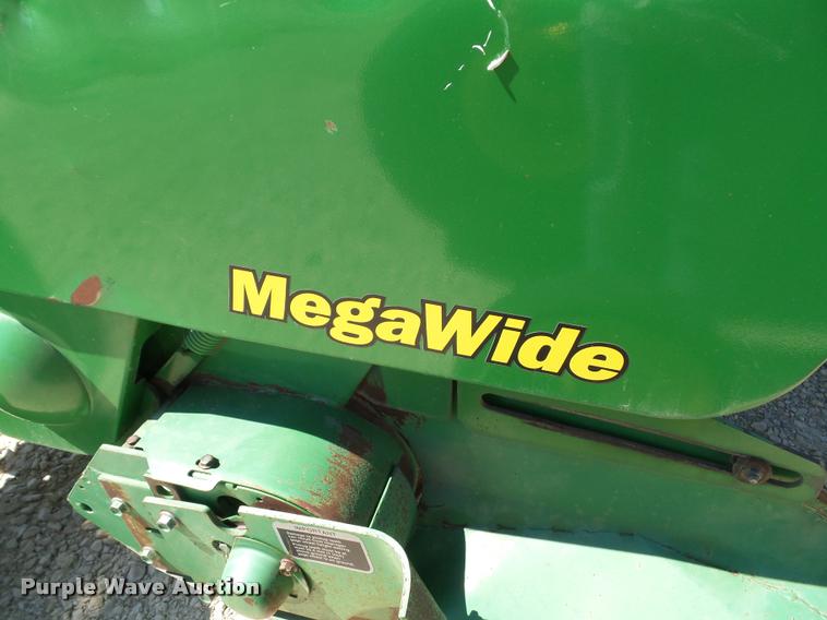image for item K8202 2003 John Deere 567 Mega Wide round baler