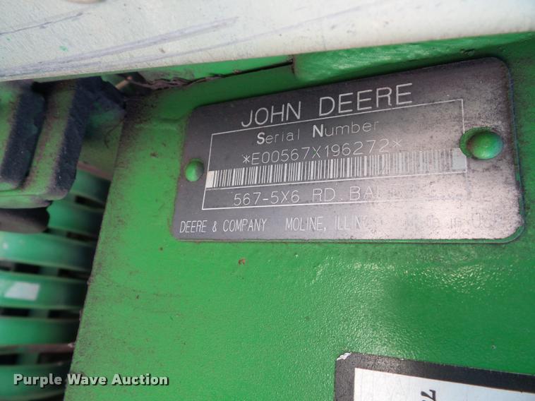 image for item K8202 2003 John Deere 567 Mega Wide round baler