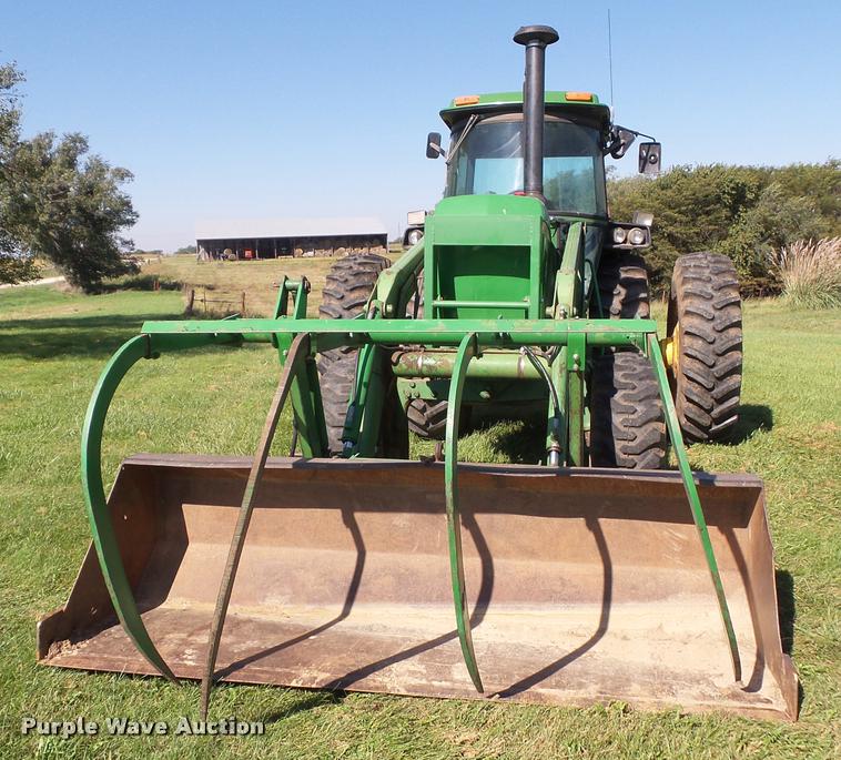 image for item K8222 1975 John Deere 4430 tractor