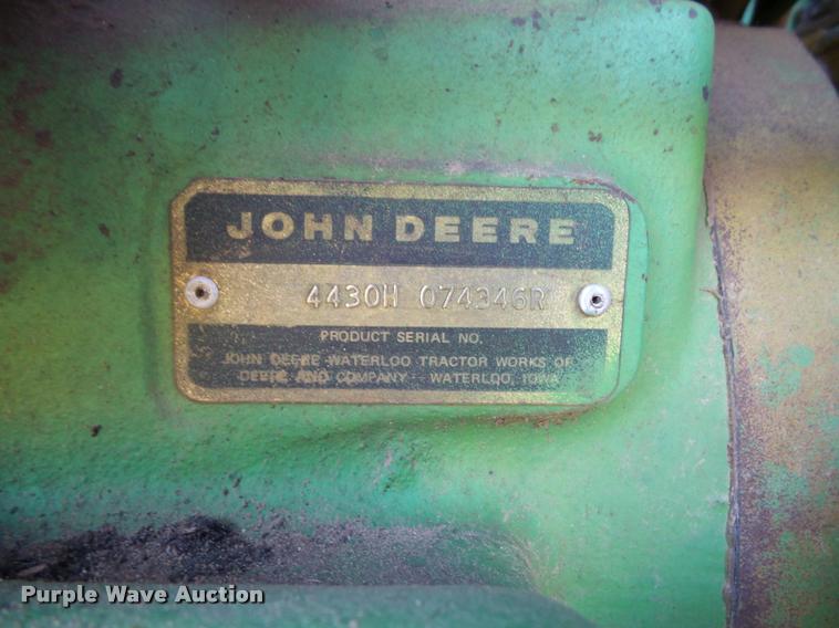image for item K8222 1975 John Deere 4430 tractor