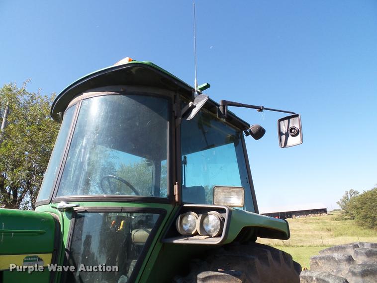 image for item K8222 1975 John Deere 4430 tractor