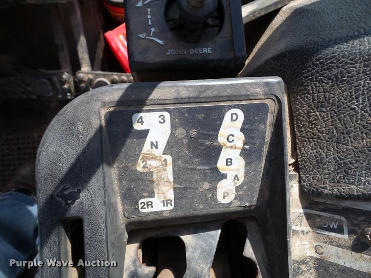 image for item K8222 1975 John Deere 4430 tractor