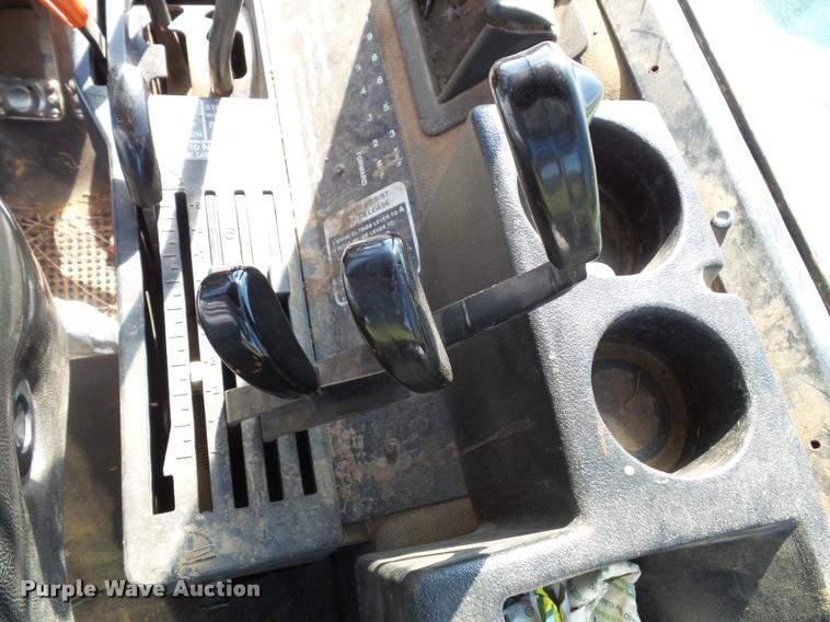 image for item K8222 1975 John Deere 4430 tractor