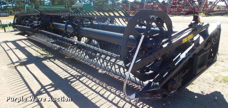 image for item L1667 2014 MacDon FD79 draper flex head