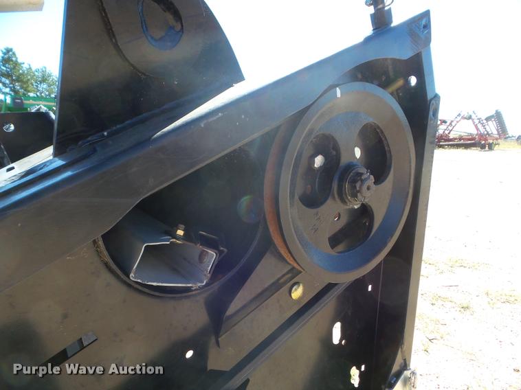 image for item L1667 2014 MacDon FD79 draper flex head