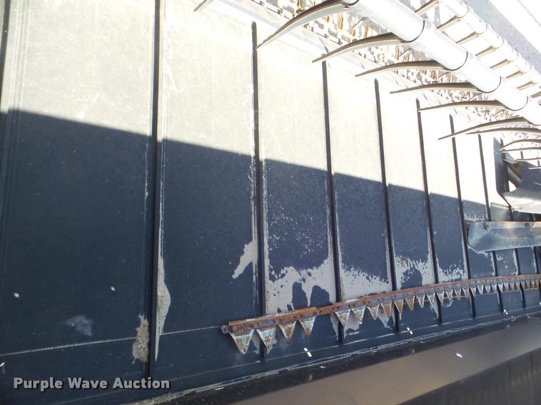 image for item L1667 2014 MacDon FD79 draper flex head