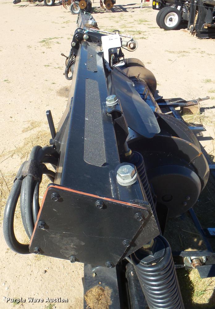 image for item L1667 2014 MacDon FD79 draper flex head