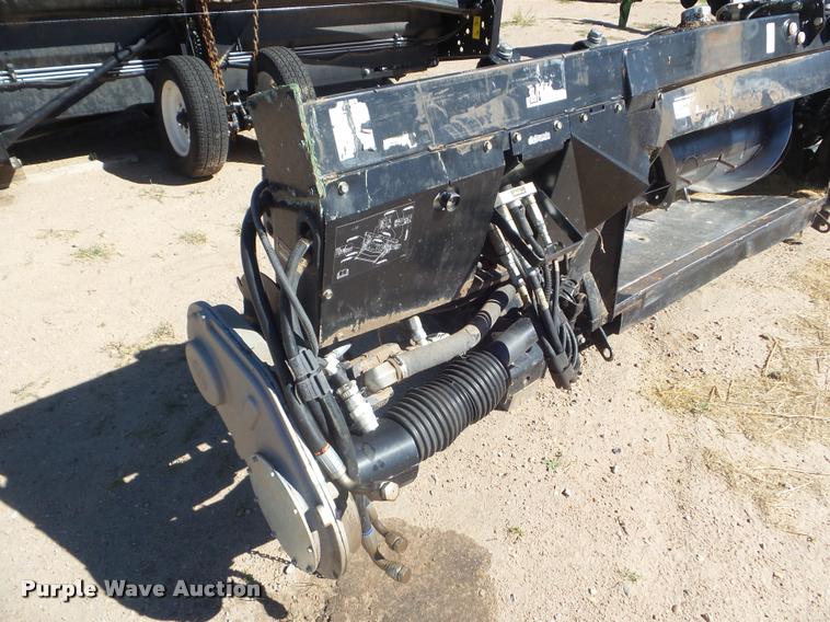 image for item L1667 2014 MacDon FD79 draper flex head