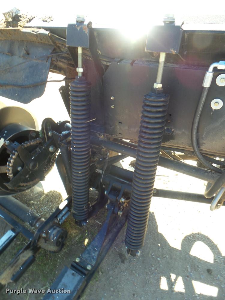 image for item L1667 2014 MacDon FD79 draper flex head