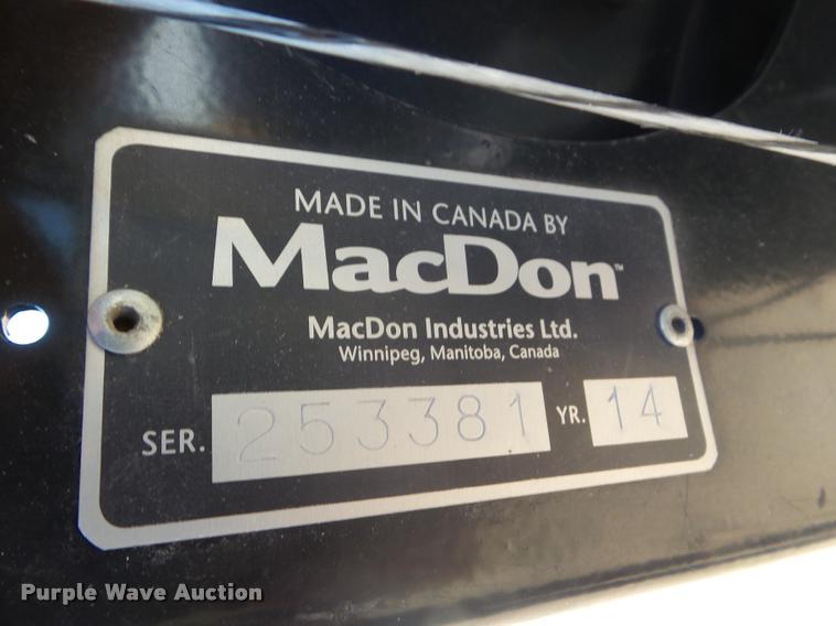image for item L1667 2014 MacDon FD79 draper flex head