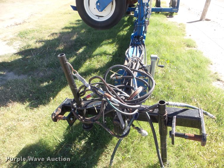 image for item L1680 2006 Kinze 3600 no-till planter