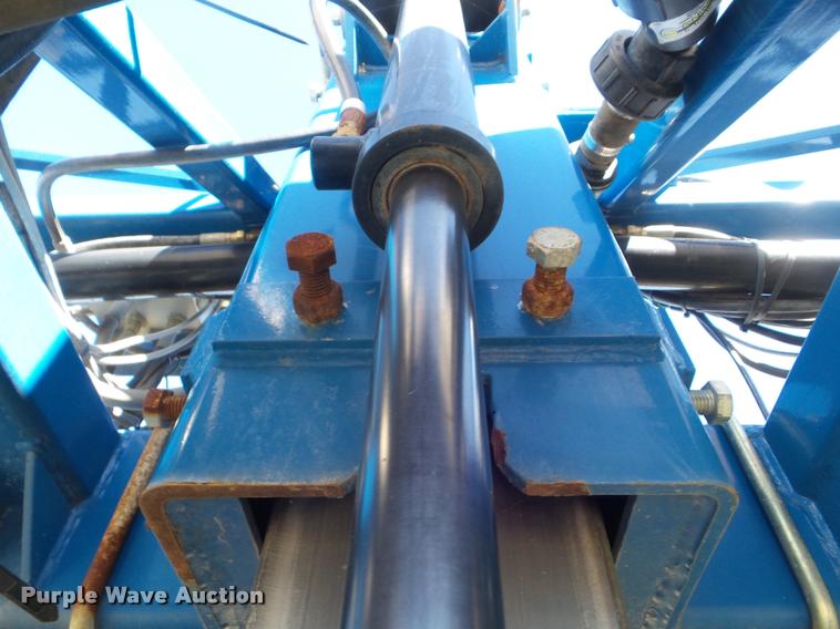 image for item L1680 2006 Kinze 3600 no-till planter