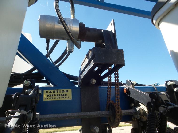 image for item L1680 2006 Kinze 3600 no-till planter