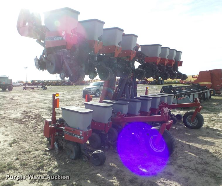 image for item L1681 2008 Case IH 1200 planter