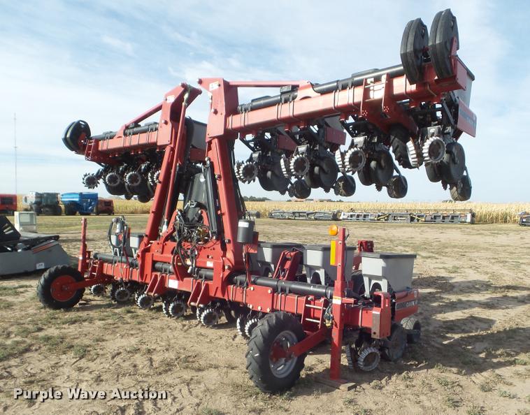 image for item L1681 2008 Case IH 1200 planter