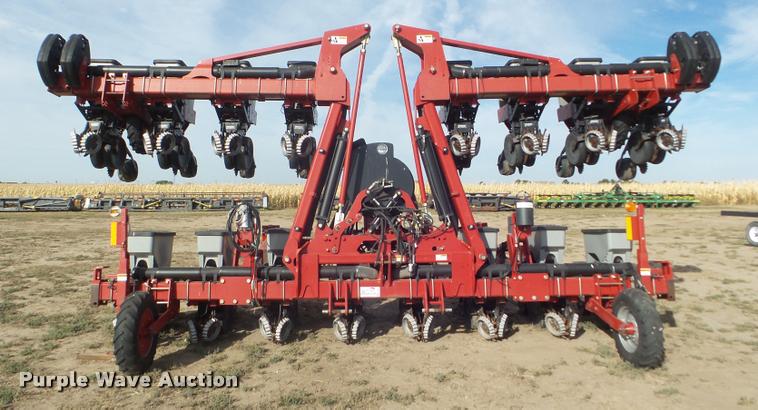 image for item L1681 2008 Case IH 1200 planter