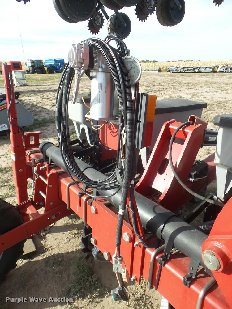 image for item L1681 2008 Case IH 1200 planter
