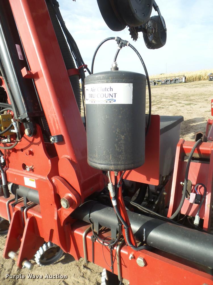image for item L1681 2008 Case IH 1200 planter