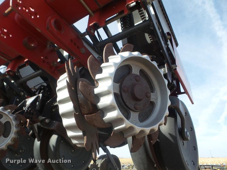 image for item L1681 2008 Case IH 1200 planter